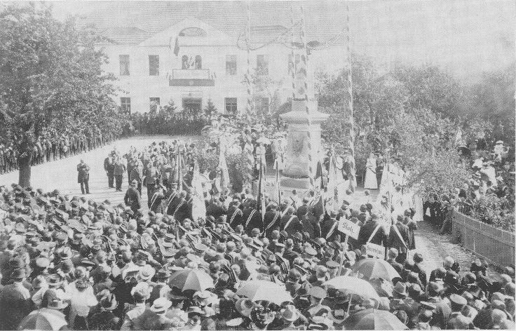 Einweihung des Kriegerdenkmales am 6. September 1903
